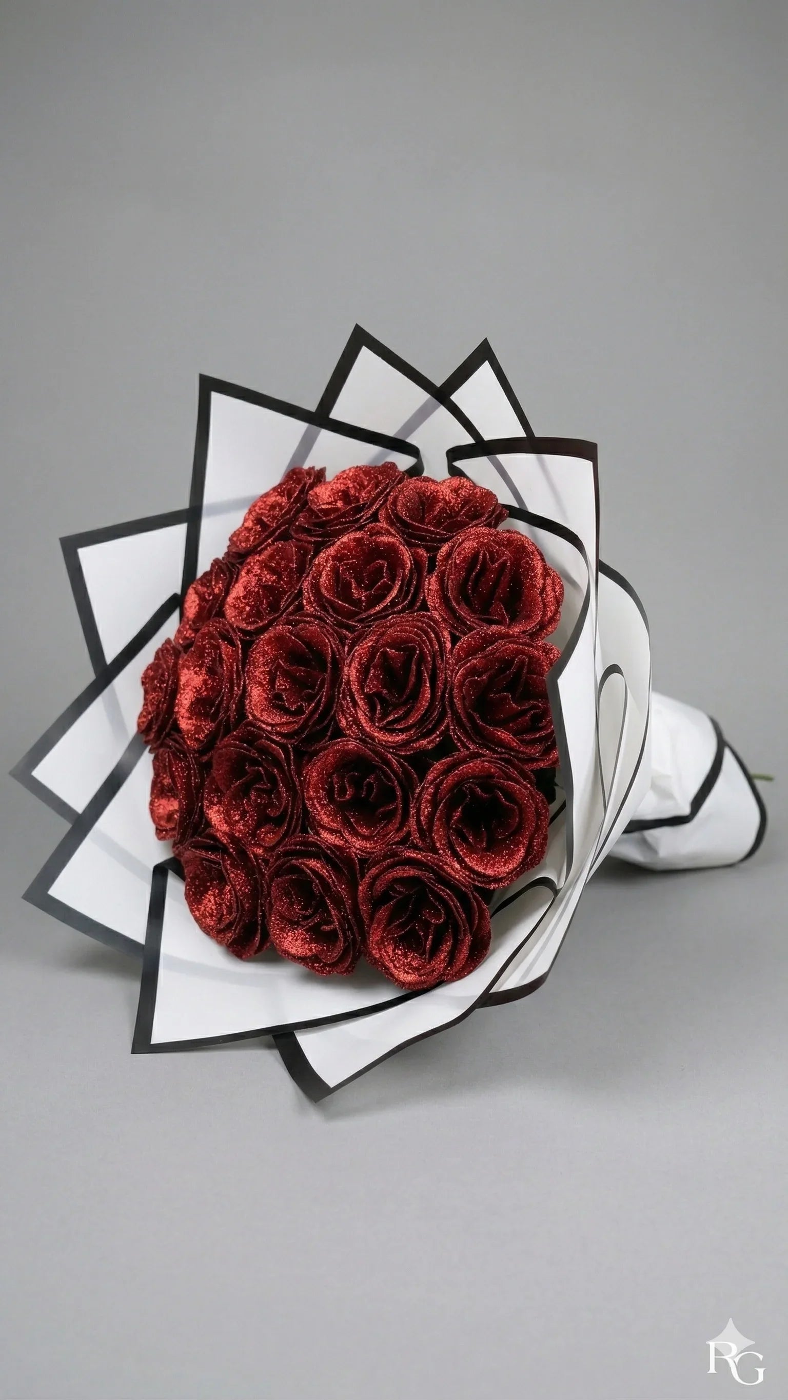 Vörös örök rózsa csillogós rózsacsokor, romantikus ajándék, díszcsomagolásban